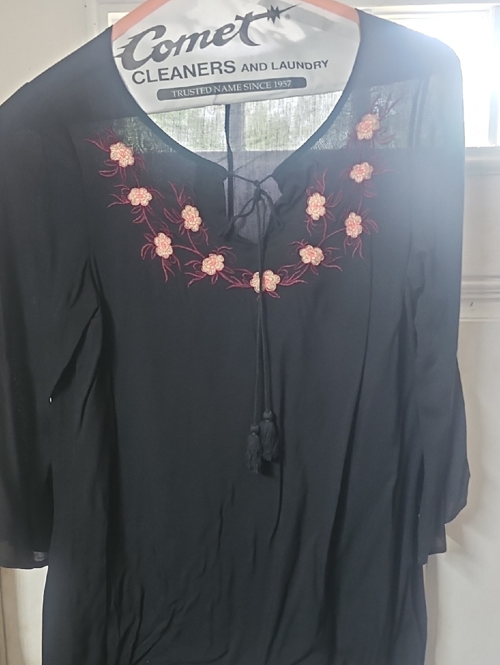 Black Embroidered Floral Tie-Neck Women's Tunic
